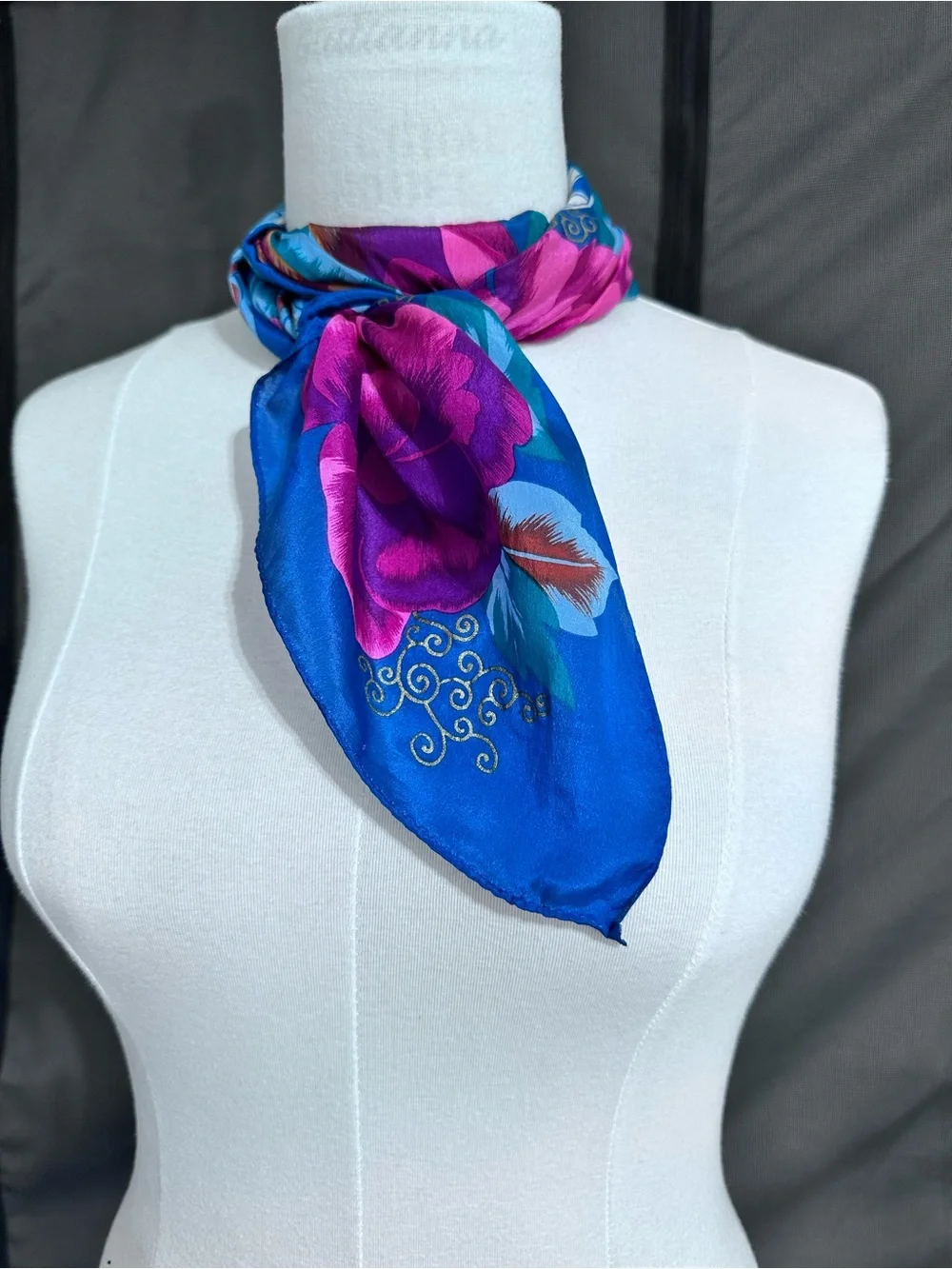 Silk Floral Print Blue & Pink Neck Scarf